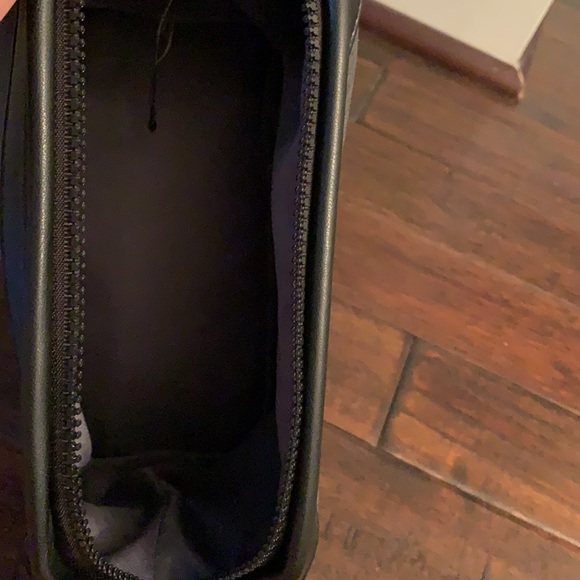 Timberland Men’s Dopp Kit Toiletries Bag EUC! - Picture 7 of 8